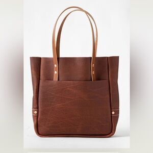 KMM & Co Kodiak Carryall Tote style currently unavailable! EUC